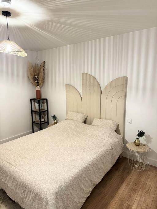 Appartement Eloi - 1 Chambre モン・ド・マルサン エクステリア 写真